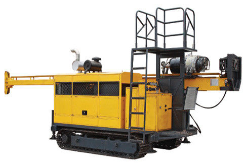 เครื่องเจาะแกนไฮดรอลิกติดครอลเลอร์ 300m - 1000m ความลึก 180HP เครื่องยนต์ดีเซล