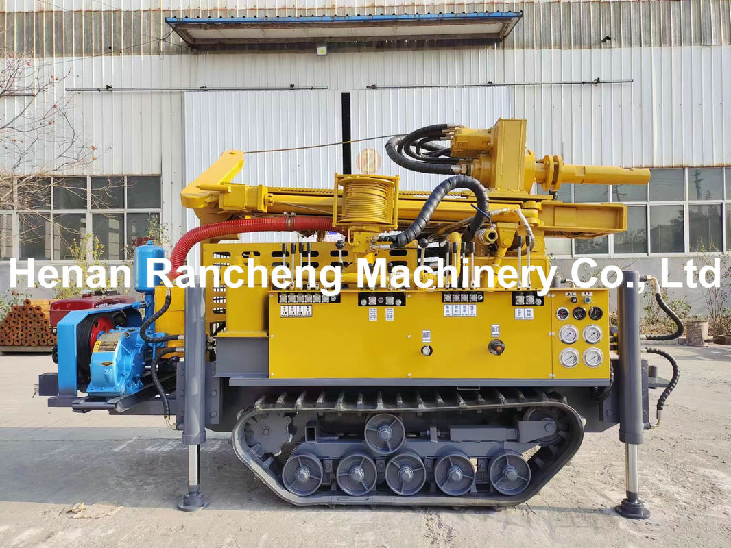 RCF150S 150m ความลึกคอมแพคต์ยาง Track เครื่องเจาะบ่อน้ําด้วยเครื่องยนต์ Yuchai 42KW