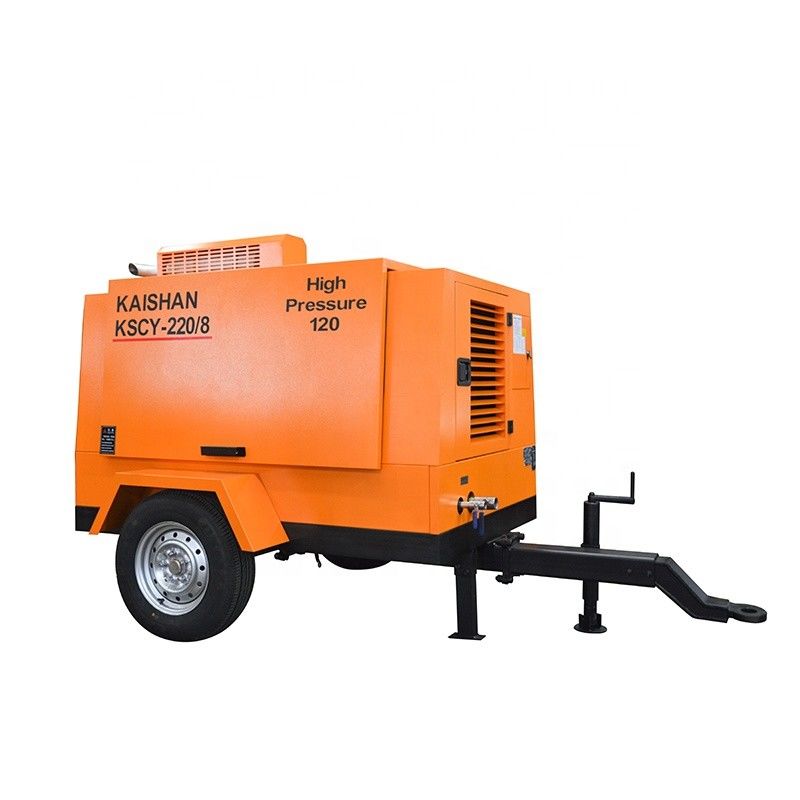 เครื่องดันอากาศสกรูพกพา 55KW เครื่องยนต์ 8bar ความดันทํางานกับ COMMINS และ YUCHAI ยี่ห้อ