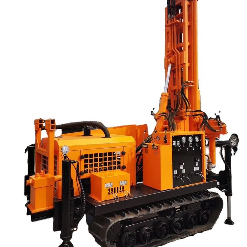 เครื่องเจาะบ่อน้ําแบบไฮดรอลิก 200m 5800Kg พร้อมเครื่องยนต์ดีเซล 58KW และแรงยก 5T