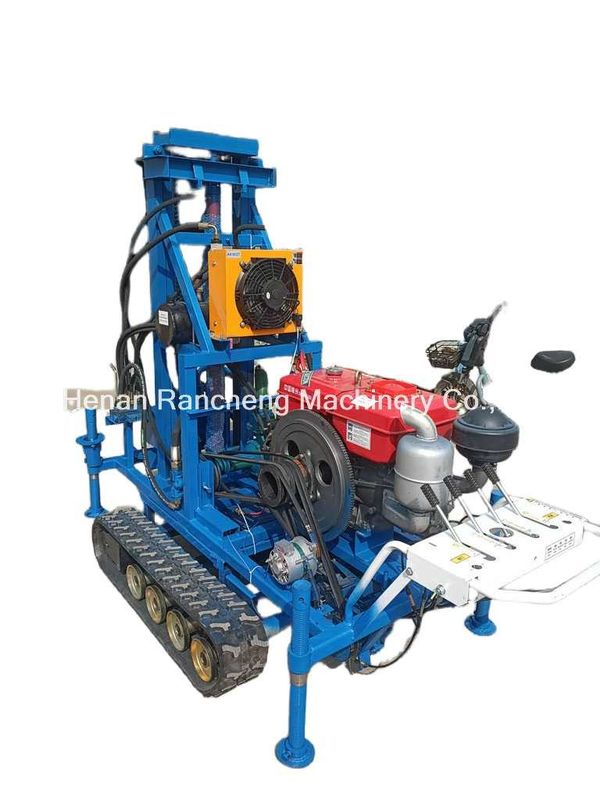 การใช้งานง่าย RCS200C ยาง Crawler พกพาเครื่องเจาะด้วยความลึก 150m กว้าง 450mm