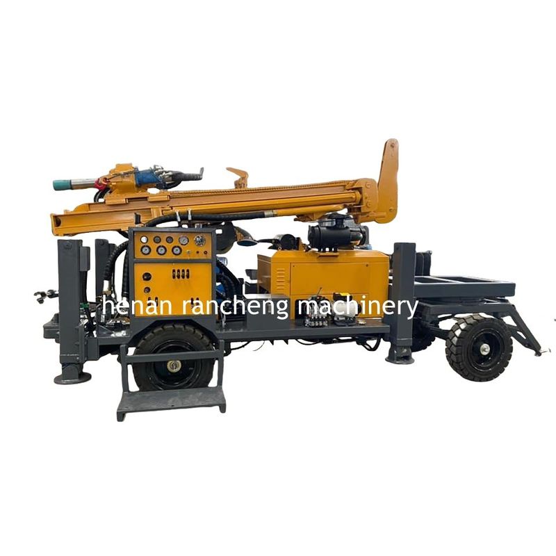 เครื่องเจาะรูที่ขับเคลื่อน 4 ล้อ ความลึก 220 เมตร พร้อมเครื่องยนต์แรงสูง 65KW