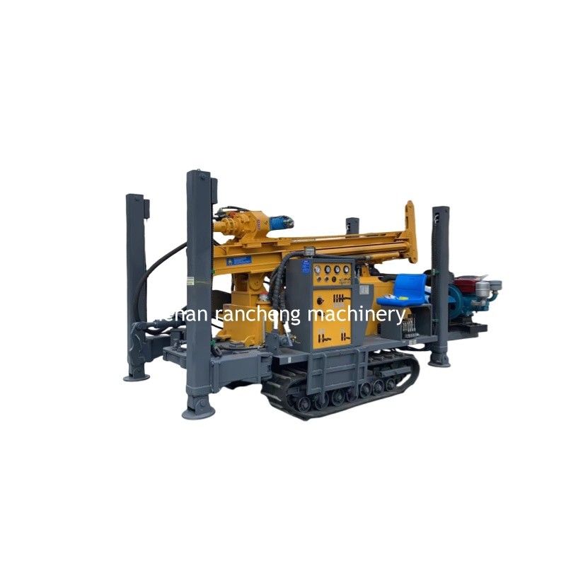 RCF200C เครื่องเจาะบ่อน้ําแบบยางไฮดรอลิก มีกําลังยก 15 ตัน