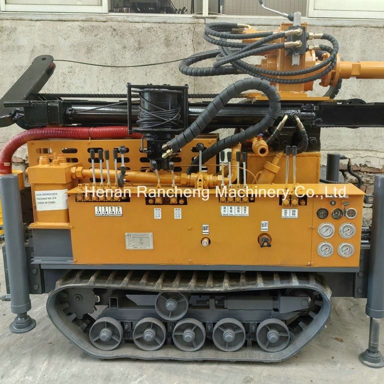 เครื่องเจาะบ่อน้ําแบบไฮดรอลิก ความลึก 150m กว้าง 90-300mm ด้วยแรงยก 12T