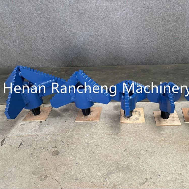 API 3 Wing Tungsten Carbide Step Type Drag Bit สําหรับการเจาะบ่อน้ํา