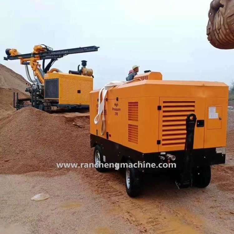 1400kg พกพา ไดเซลสกรู เครื่องปรับอากาศ 55KW สําหรับความดันการทํางาน 8Bar
