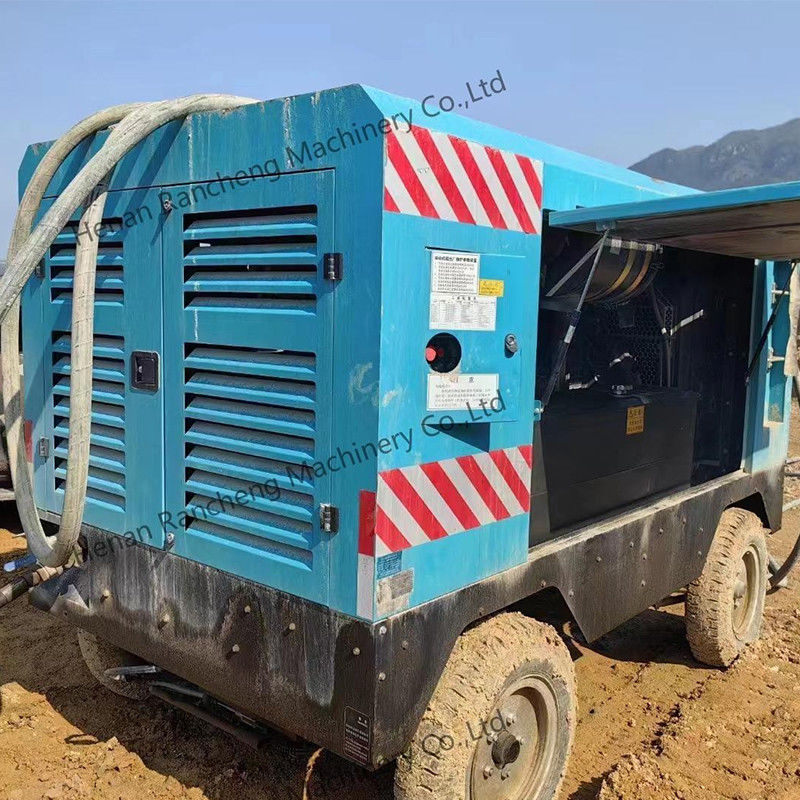 รถยนต์สี่ล้อ รุ่น LGCY17-18-18/15TK เครื่องปรับอากาศ ความดันทํางาน 18bar 210HP เครื่อง Cummins สําหรับการเจาะ 150-200m