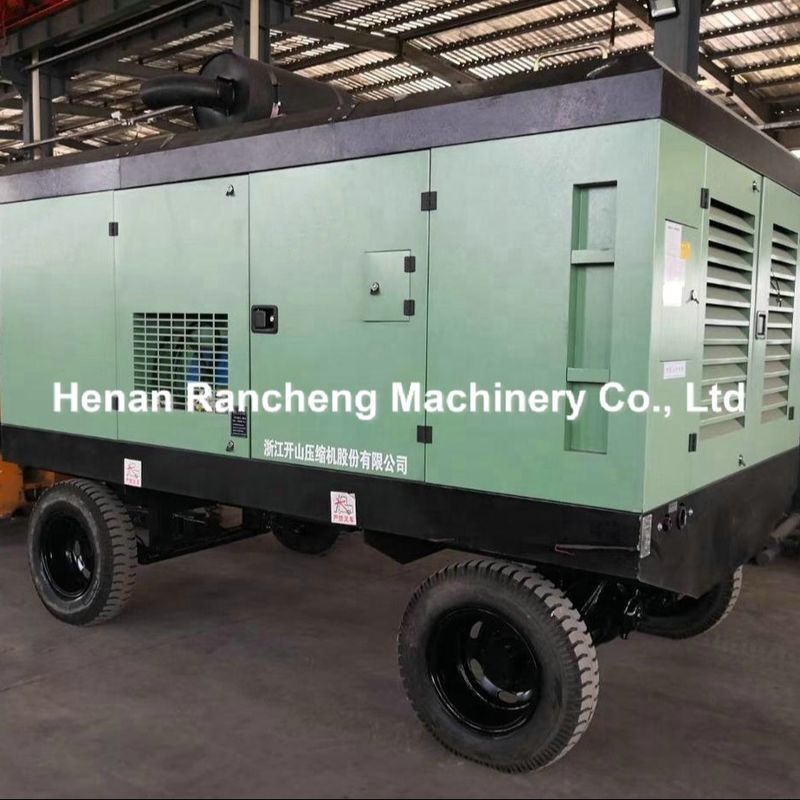 29m3/Min (1025cfm) เครื่องปรับอากาศ ความจุอากาศ:1036CFM ความดันทํางาน:23bar 400HP Yuchai Engine