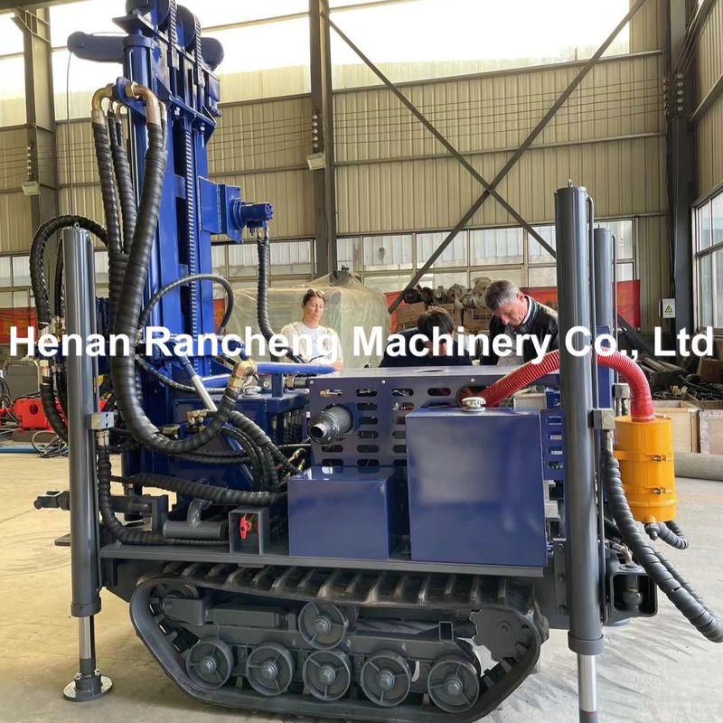 เครื่องเจาะ พร้อมเครื่องยนต์ดีเซล Yuchai ขนาด 77.3KW ความเร็วหมุน 45-65r / min