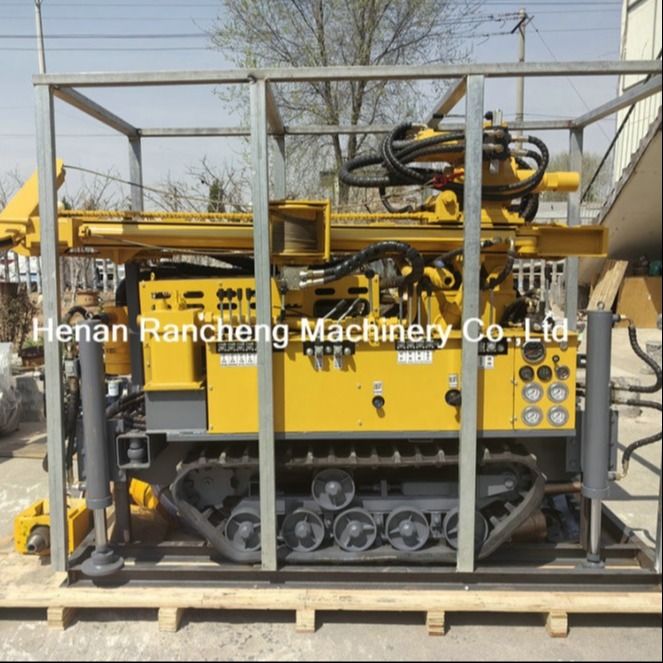 อัตราการทํางานสูง Yuchai ความลึกการเจาะ 180m RCF180S เครื่องเจาะบ่อน้ําขนาดเล็ก