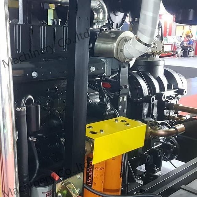 ความจุ 1107CFM ความดัน 25bar เครื่องยนต์ไดเซล เครื่องบดอัดสกรู เครื่องบดอัดอากาศแบบพกพา