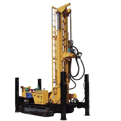 อุปกรณ์เจาะบ่อน้ําลึก 800m 153KW เครื่องยนต์ 140mm - 500mm กว้าง