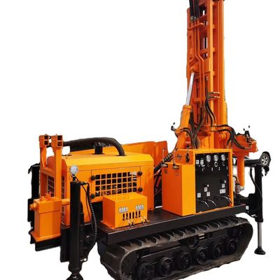 เครื่องเจาะบ่อน้ําแบบไฮดรอลิก 200m 5800Kg พร้อมเครื่องยนต์ดีเซล 58KW และแรงยก 5T