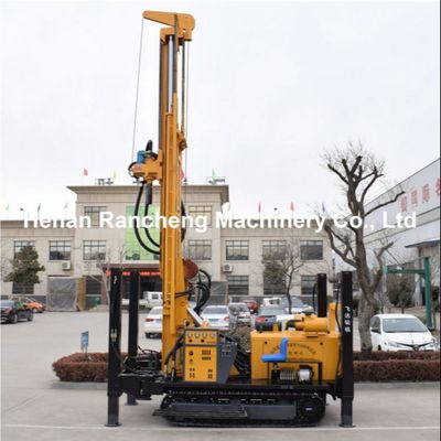 RCF400C ความลึกการเจาะ 400m เครื่องเจาะน้ําแบบพนูเมติก เครื่องเจาะน้ําแบบพนูเมติก เครื่องเจาะน้ําโดยเครื่องยนต์ดีเซล