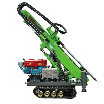 รถยางขบวนการติดตั้งพานแสงอาทิตย์ 25HP เครื่องยนต์ดีเซล ความลึกของพาน 30m